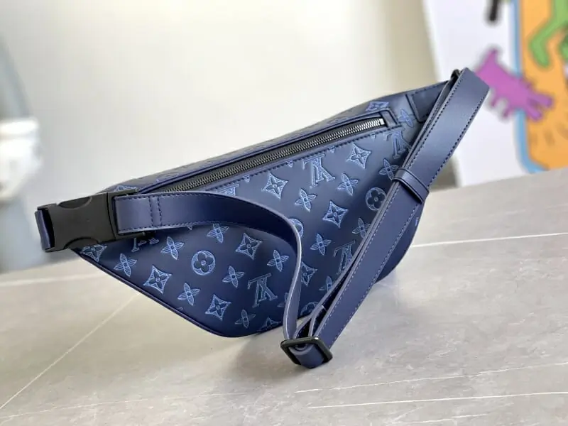 louis vuitton lv aaa qualite sacs ceinture s_117a3501